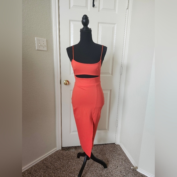 Superdown Revolve Poppy Red Trista Bodycon Midi Dress Cutout S Spaghetti Strap - Picture 2 of 10